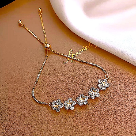 🆕 Elegant Fashion Rhinestone Zircon Flowers Adjustable Bolo Bracelet - Picture 6 of 6